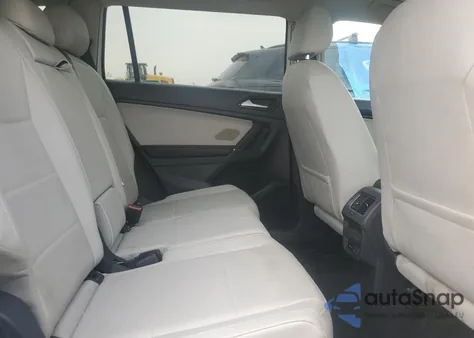2018 Volkswagen Tiguan Se z USA, uszkodzony, nr VIN 3VV2B7AX6JM006490